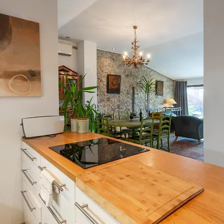 2 Bedroom Cozy In Poreč