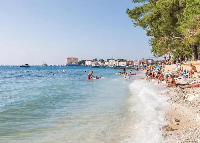 2 Bedroom Cozy In * Poreč