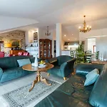 2 Bedroom Cozy In Porec