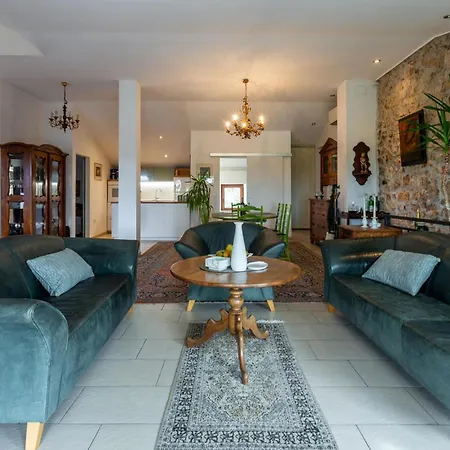 Appartamento 2 Bedroom Cozy In