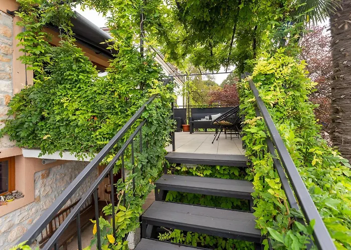 Διαμέρισμα 2 Bedroom Cozy In Πόρετς